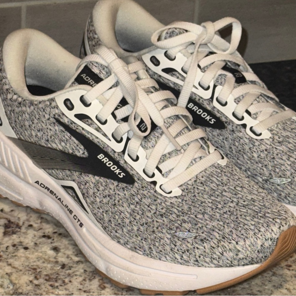 Brooks Women's Black and White Running Shoes - Picture 9 of 10